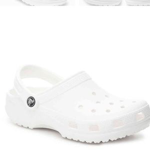 White size 8 crocs